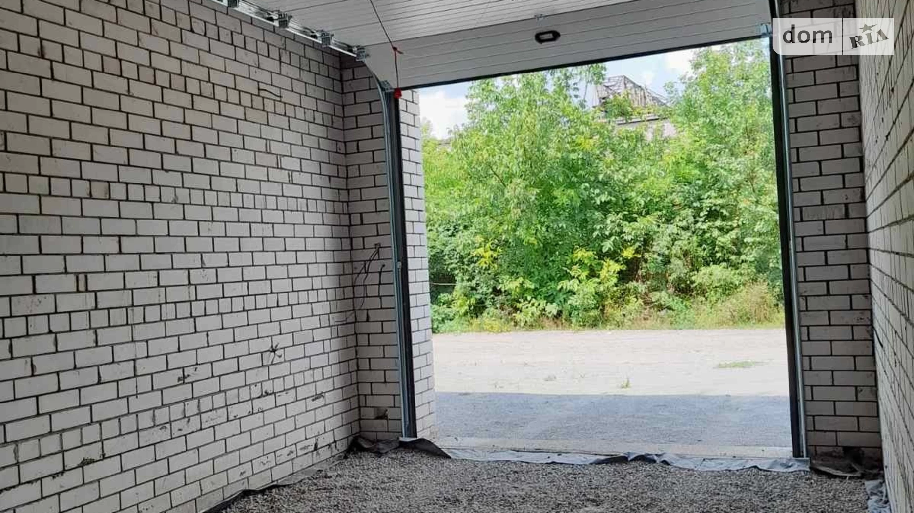 Продається окремий гараж під бус на 27 кв. м, цена: 10500 $ - фото 5