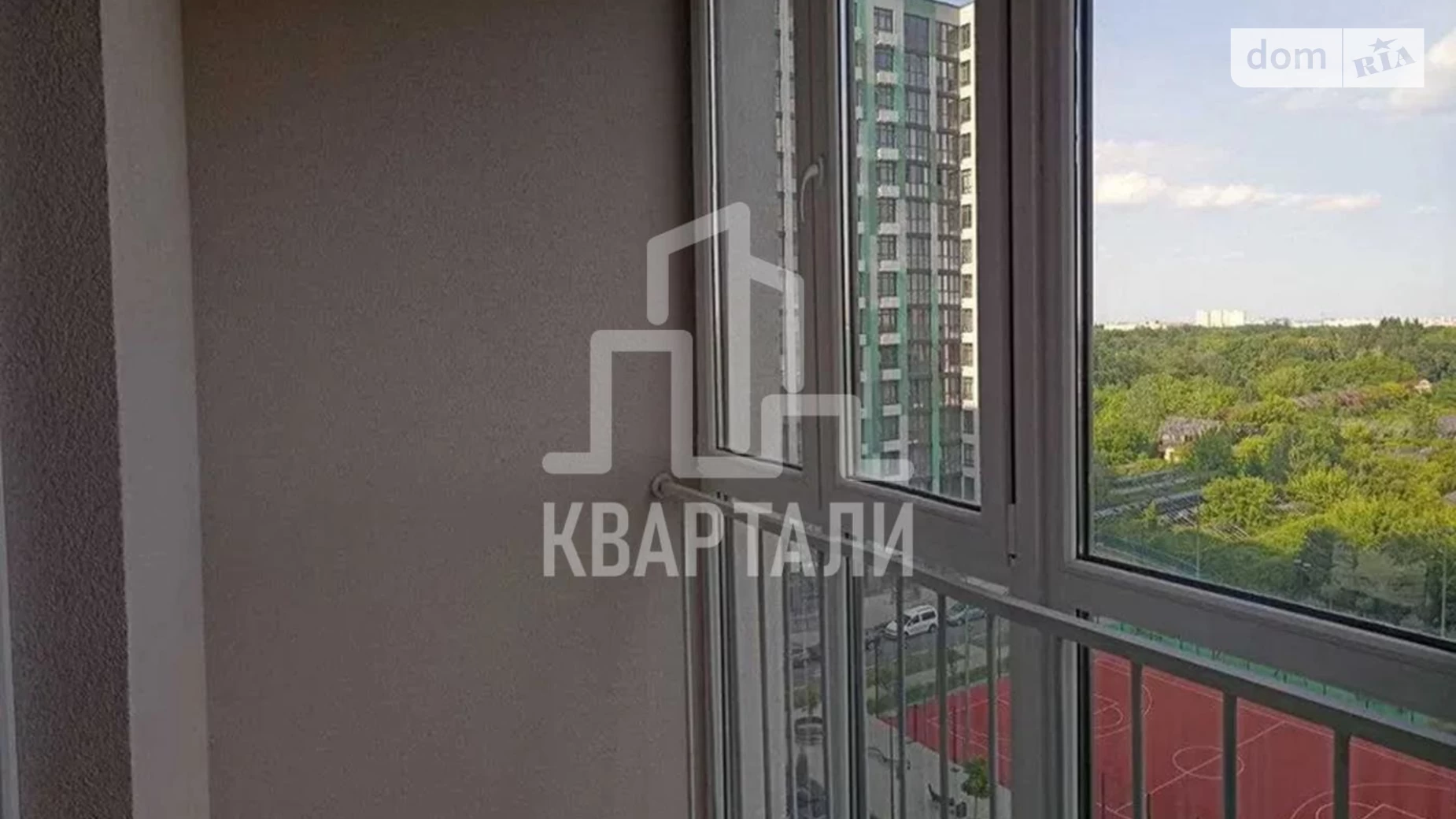Продается 1-комнатная квартира 42.3 кв. м в Киеве, ул. Тираспольская, 52