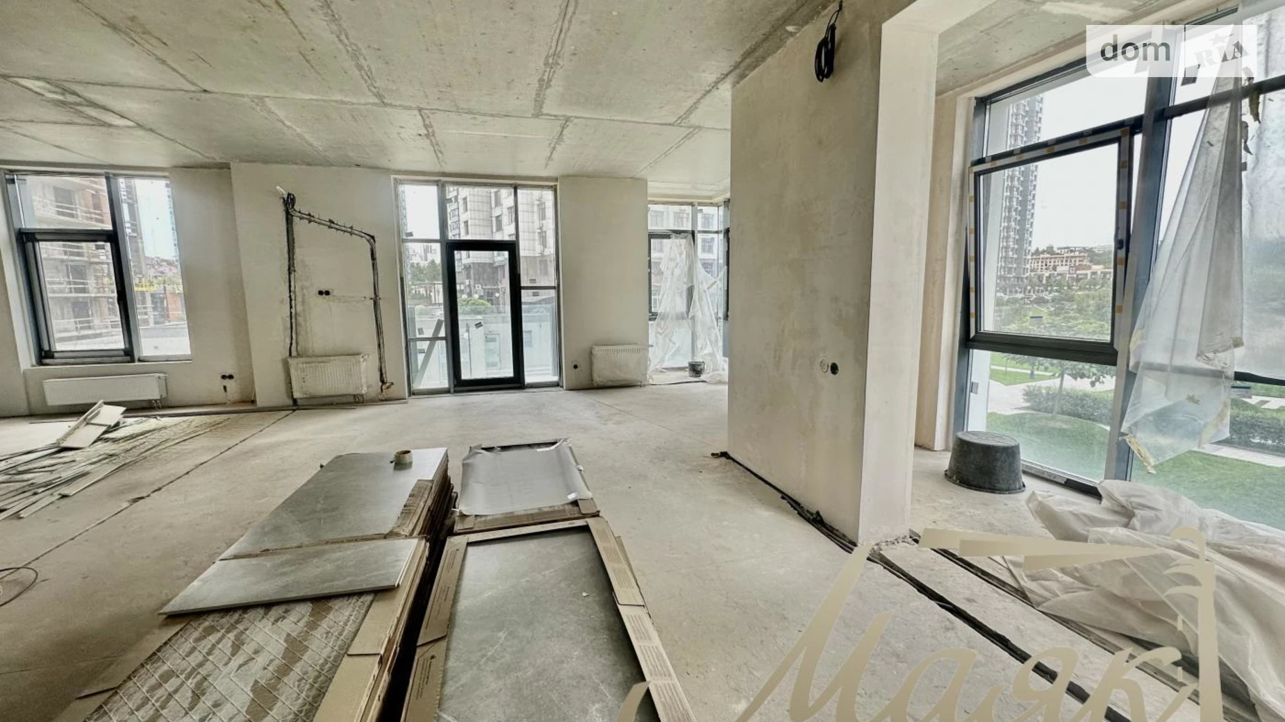 Продається офіс 101 кв. м в бізнес-центрі, цена: 355000 $ - фото 2
