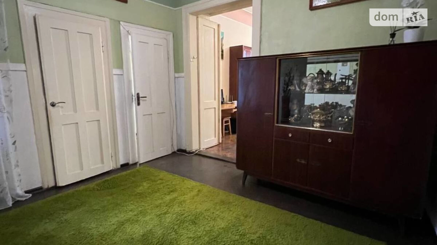 Продається 3-кімнатна квартира 116 кв. м у Ужгороді, вул. Панаса Мирного