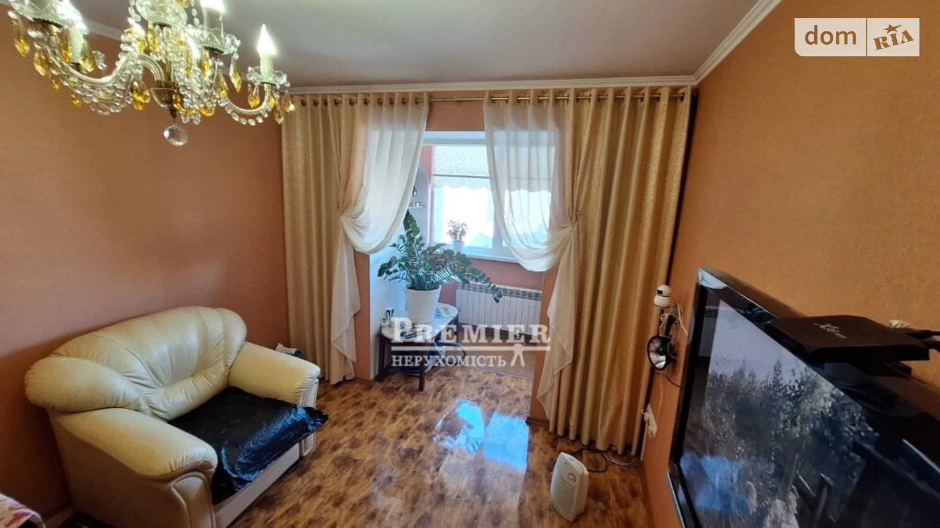 Продается 2-комнатная квартира 62.2 кв. м в Черноморске, ул. 1 Мая - фото 3