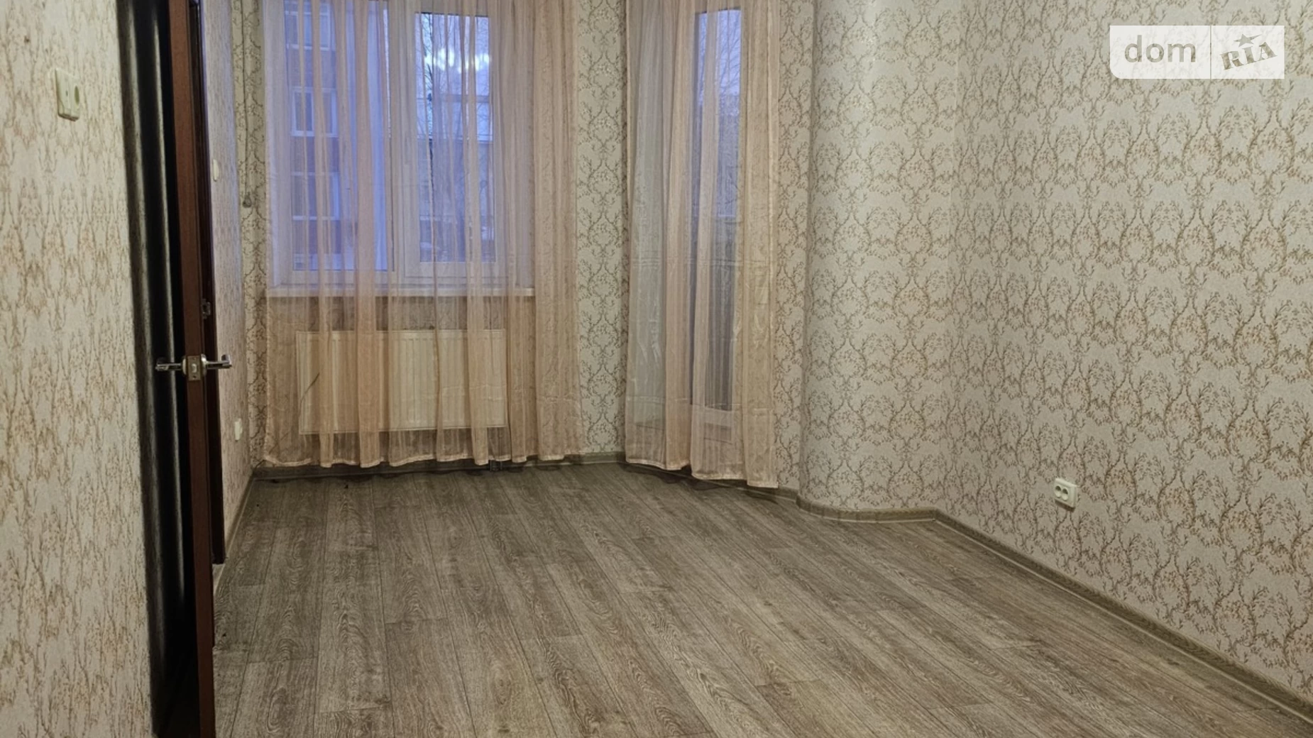 Продается 1-комнатная квартира 41.6 кв. м в Харькове, просп. Тракторостроителей, 94В