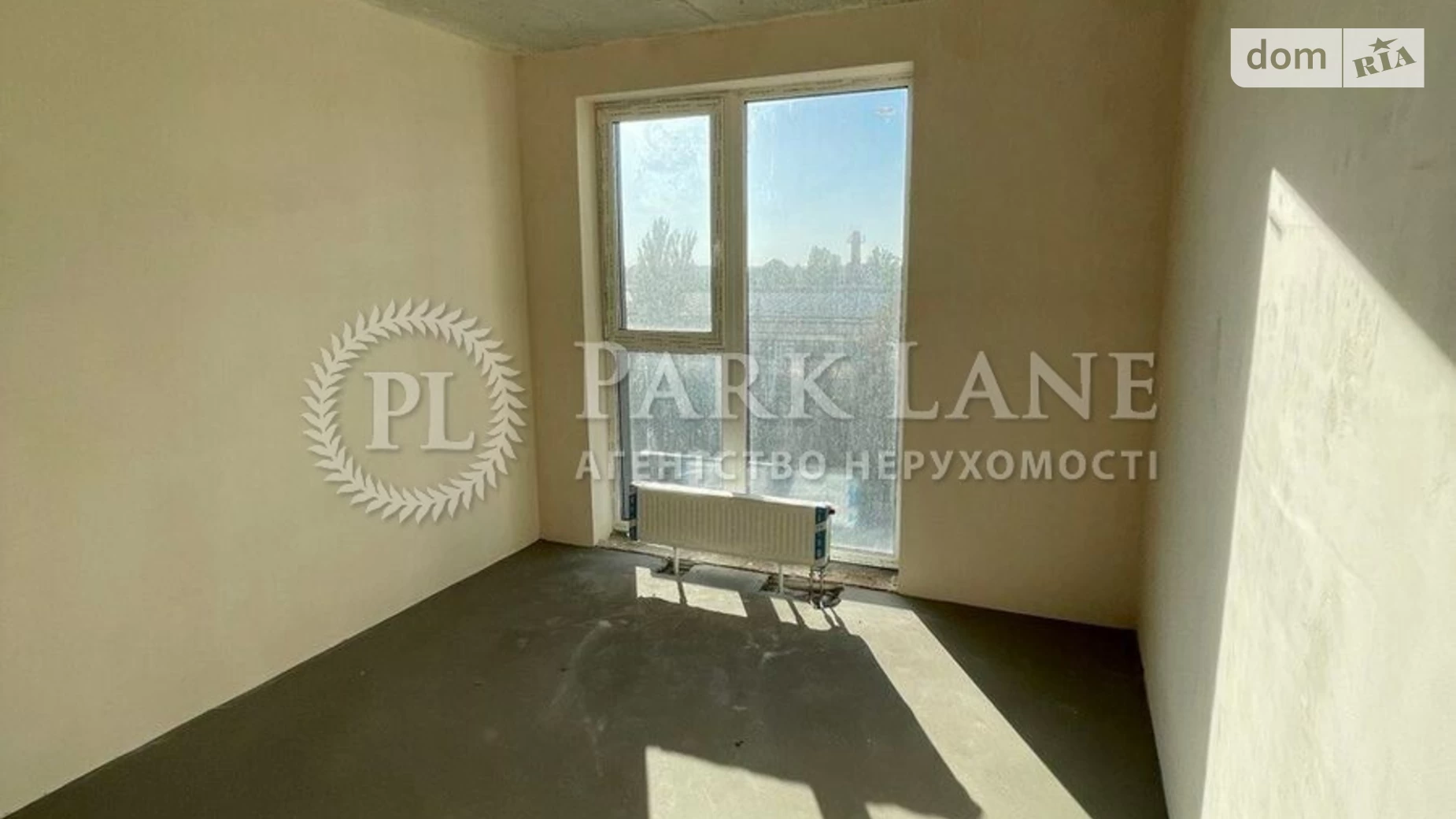 Продается 3-комнатная квартира 80 кв. м в Киеве, ул. Святослава Храброго, 11Б