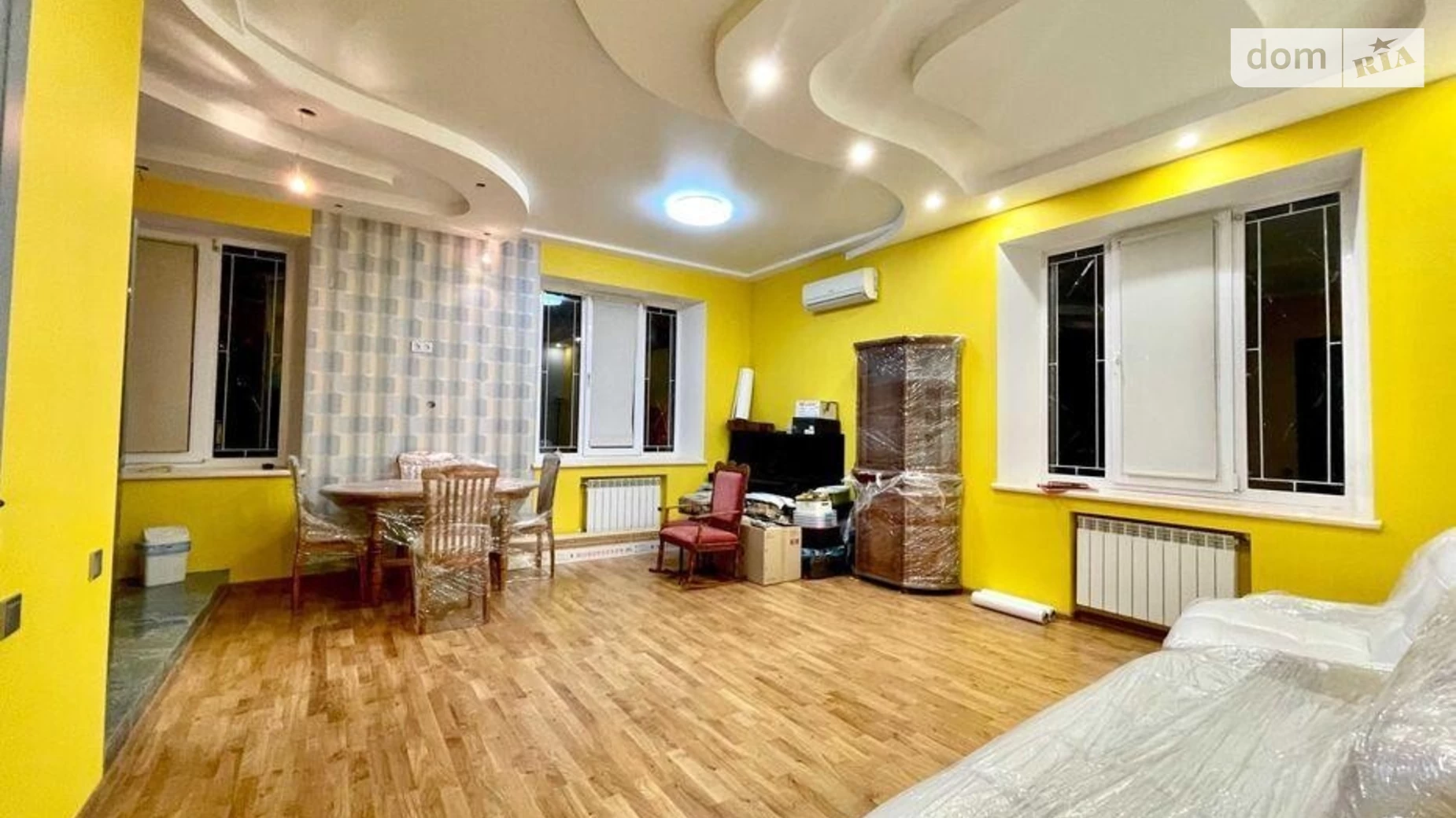 Продается 3-комнатная квартира 80 кв. м в Киеве, пер. Лабораторный, 24 - фото 2
