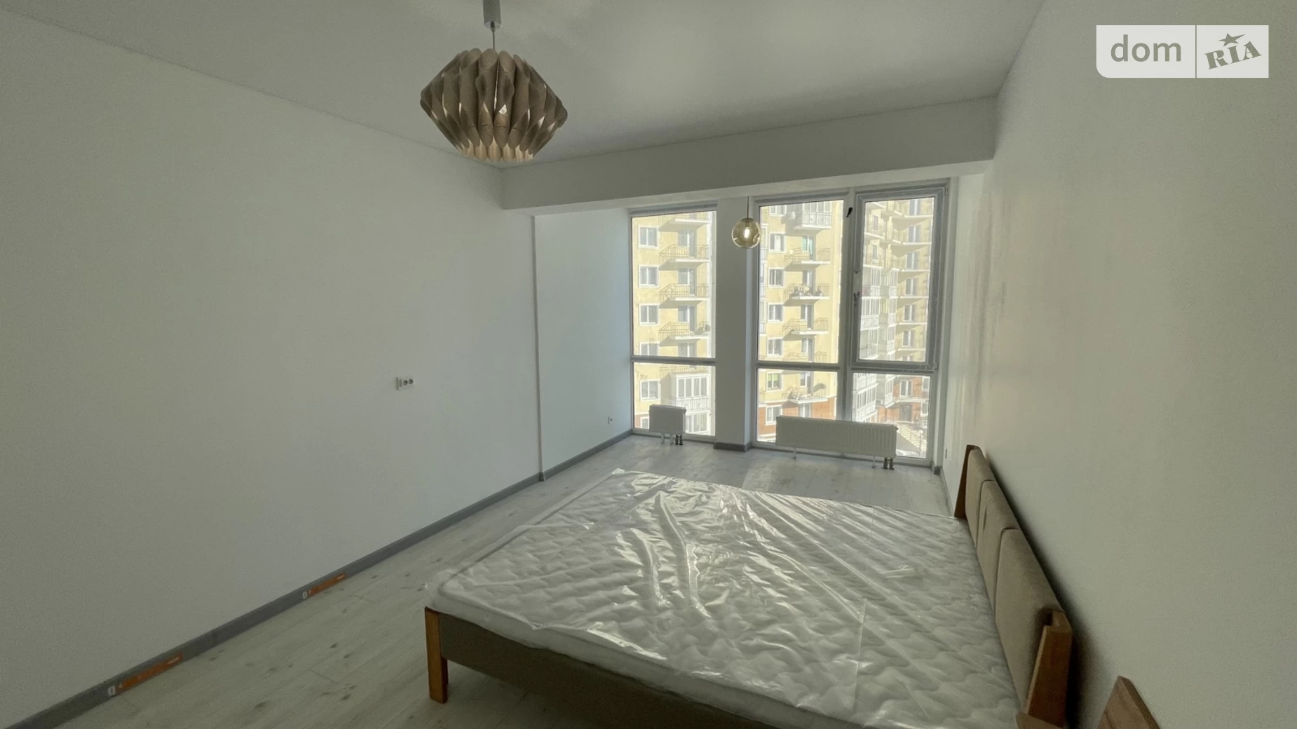 Продается 2-комнатная квартира 70.7 кв. м в, цена: 96795 $ - фото 2
