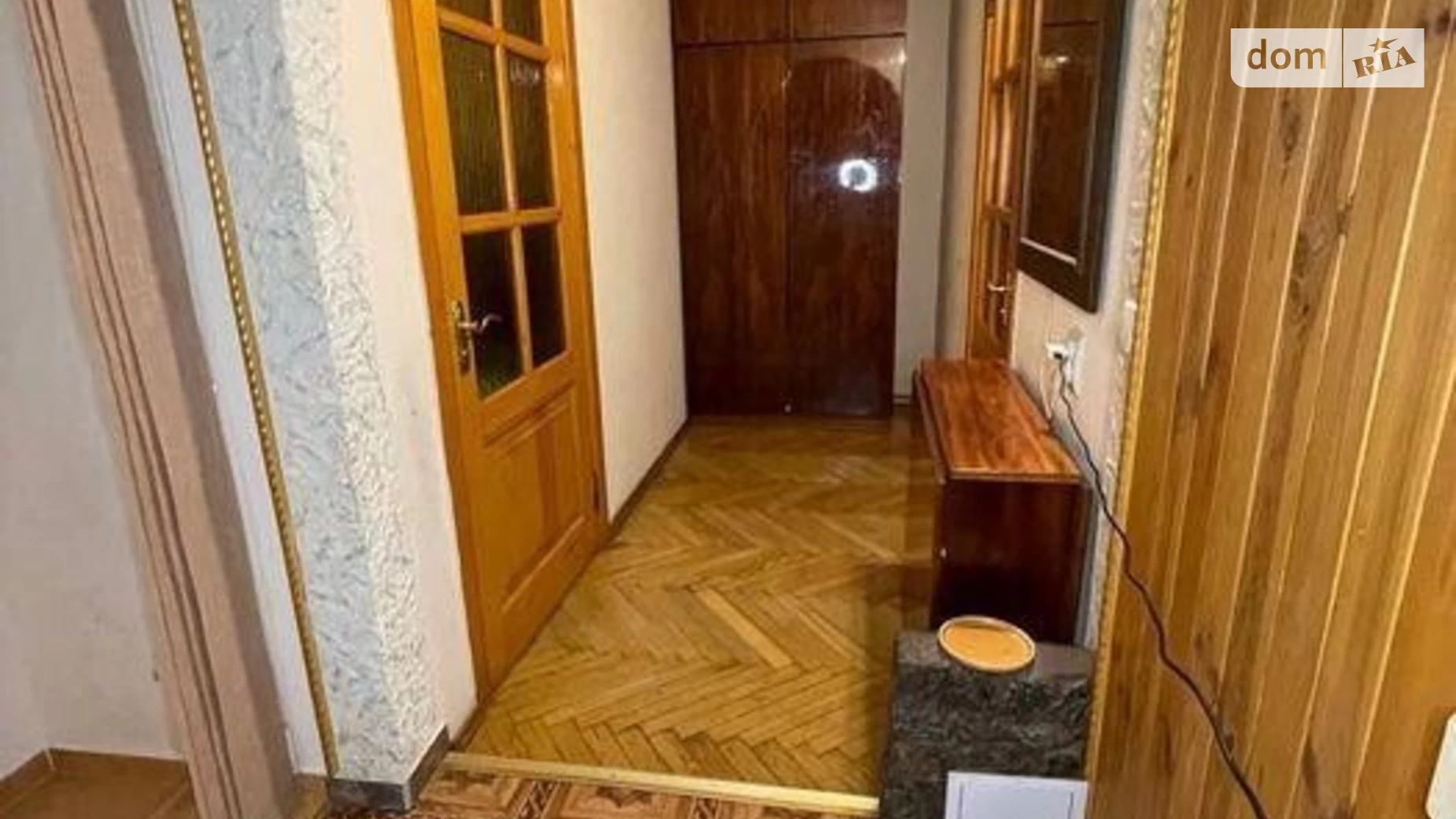 Продається 2-кімнатна квартира 45 кв. м у Києві, вул. Ігоря Турчина, 11А