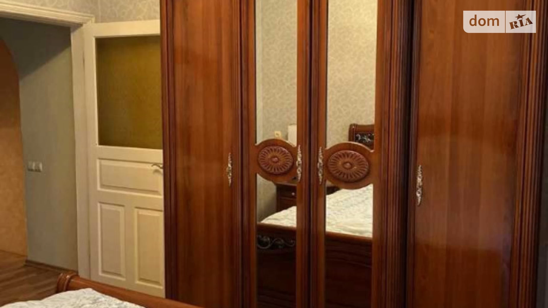 Продается дом на 2 этажа 216.9 кв. м с гаражом, цена: 95000 $ - фото 3