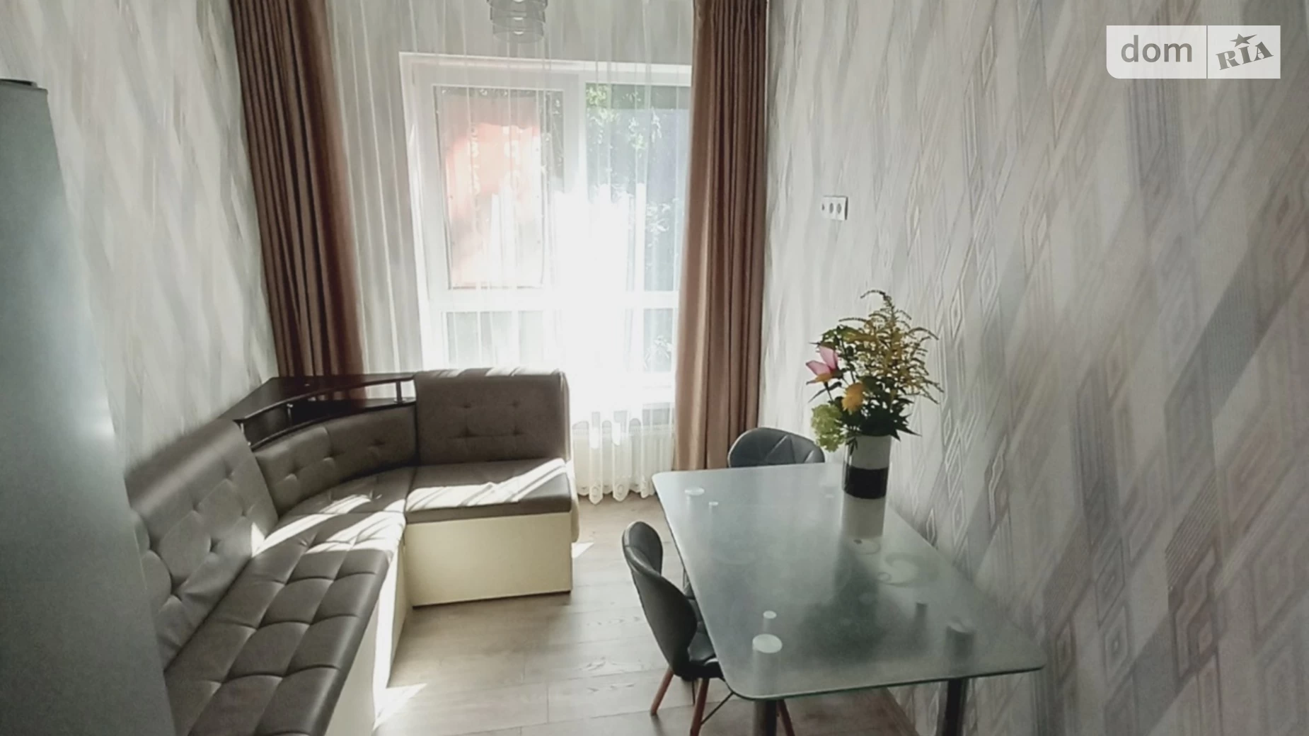 Продается 1-комнатная квартира 37 кв. м в Киеве, ул. Украинская, 45 - фото 3