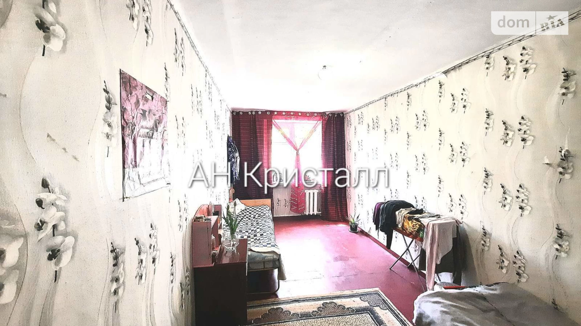 Продается 3-комнатная квартира 60 кв. м в Черноморске, ул. Парковая
