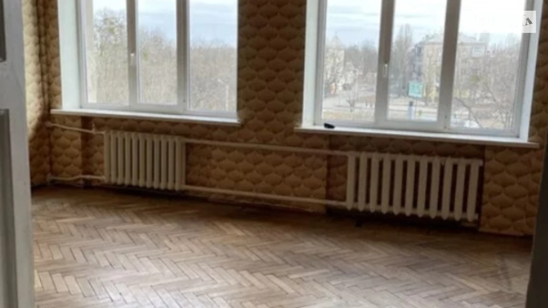 Продается 2-комнатная квартира 56 кв. м в Харькове, ул. Мироносицкая, 99