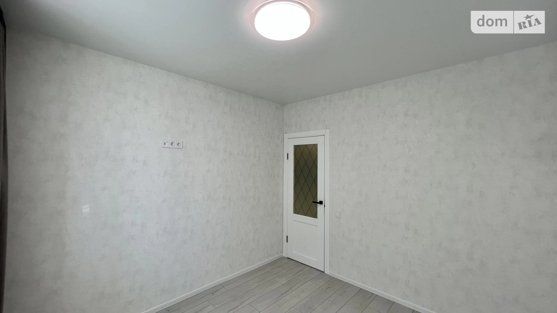 Продається 1-кімнатна квартира 43 кв. м у Лиманці, вул. Перлинна - фото 2
