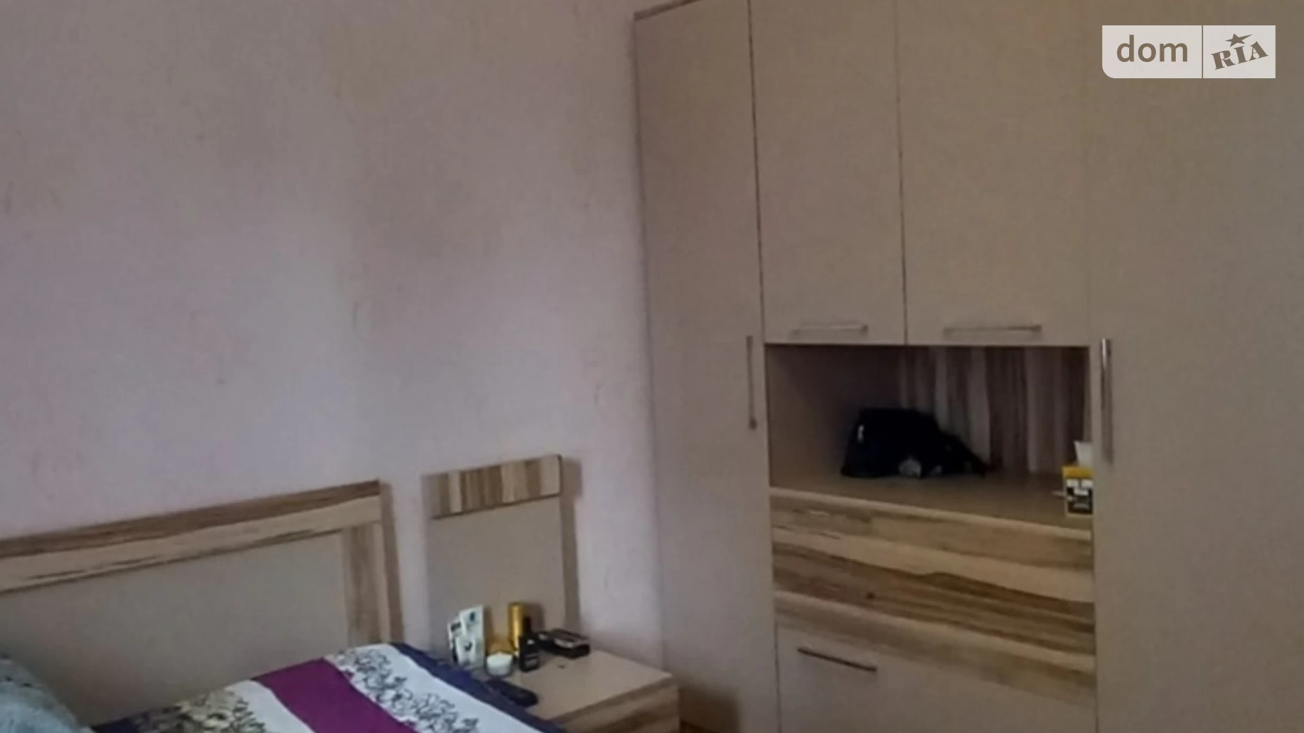 Продается 3-комнатная квартира 58 кв. м в Черноморске, ул. 1 Мая
