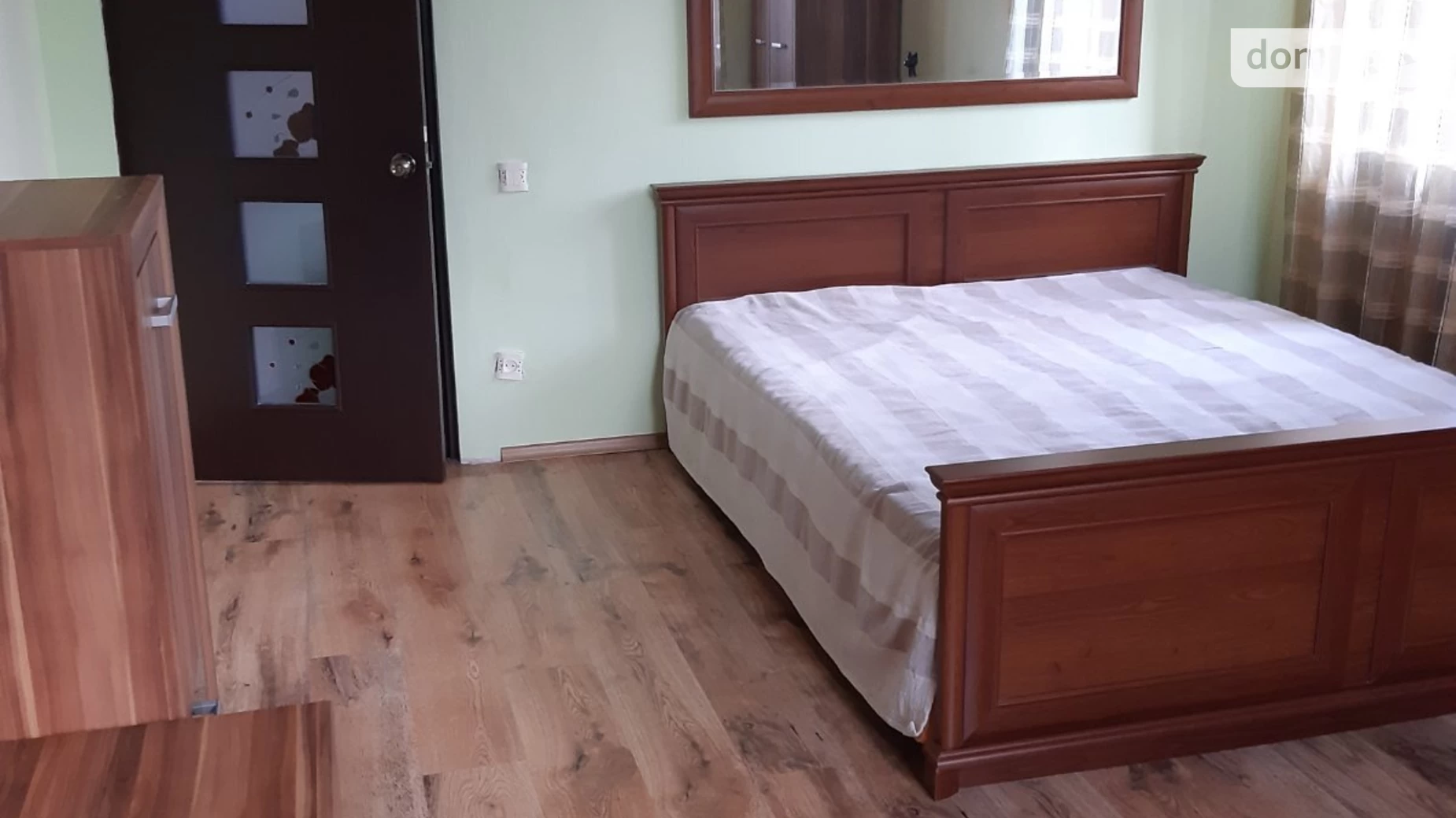 Продается дом на 3 этажа 380 кв. м с террасой, цена: 285000 $ - фото 4