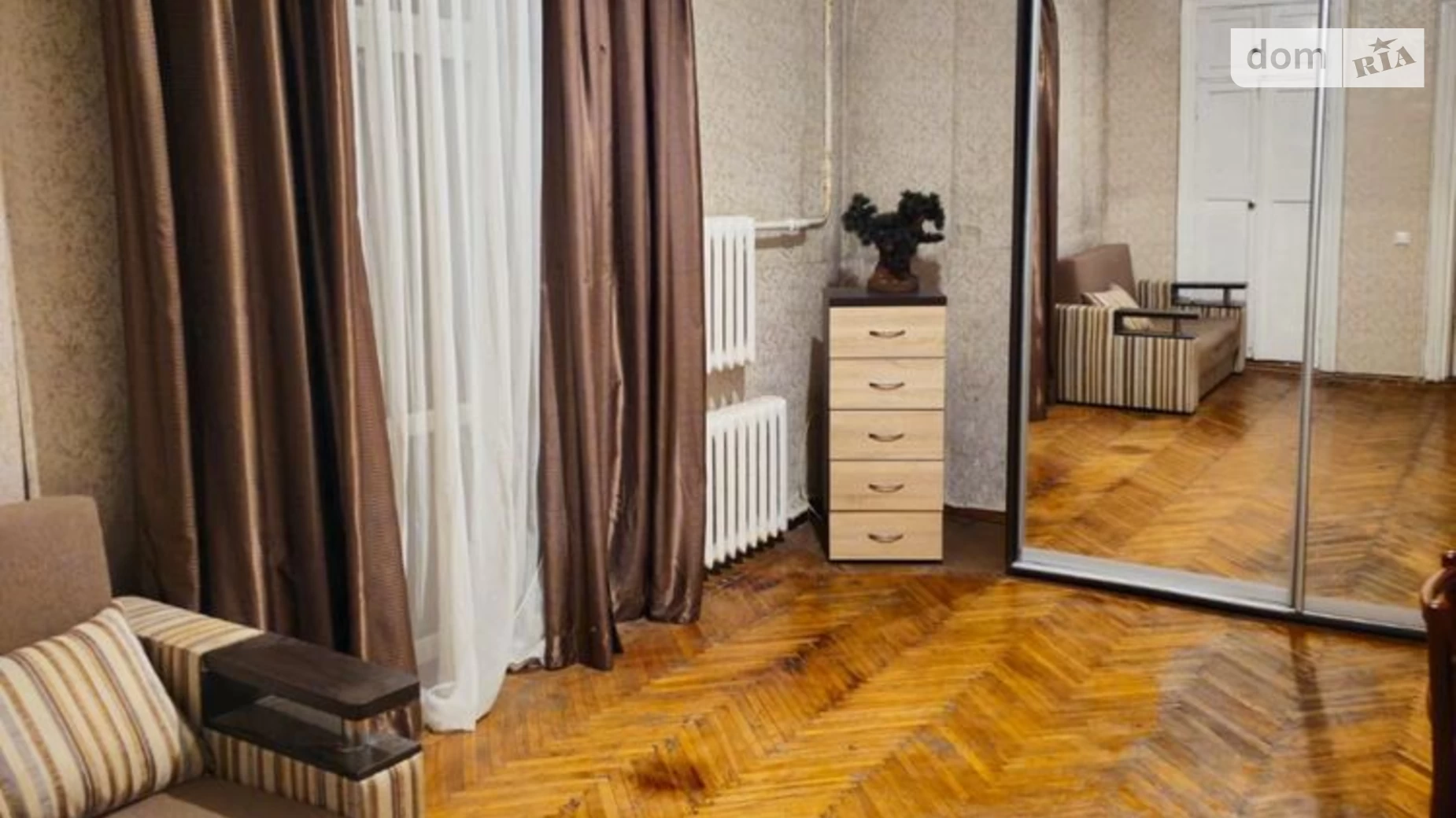 Продается 2-комнатная квартира 66 кв. м в Харькове, просп. Индустриальный, 13