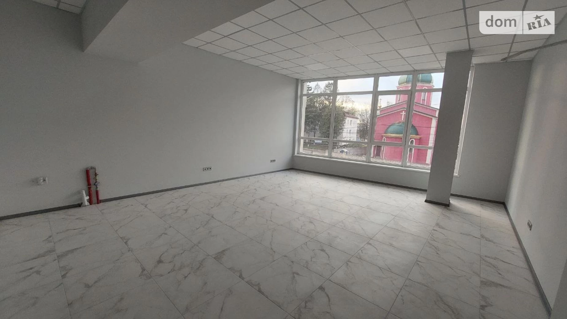 Сдается в аренду офис 42 кв. м в бизнес-центре, цена: 12000 грн - фото 4