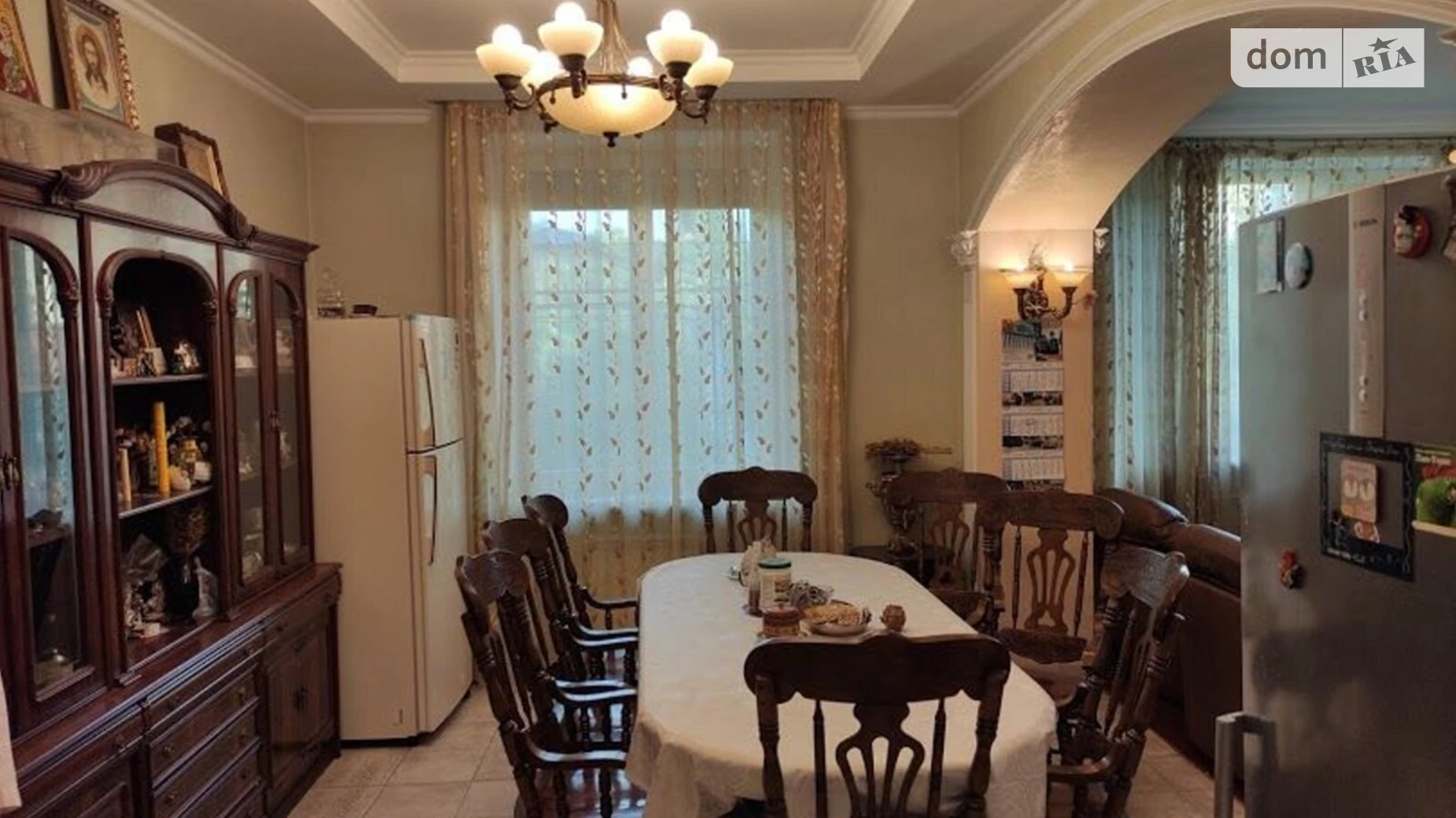 Продается дом на 3 этажа 600 кв. м с камином, цена: 1100000 $ - фото 2