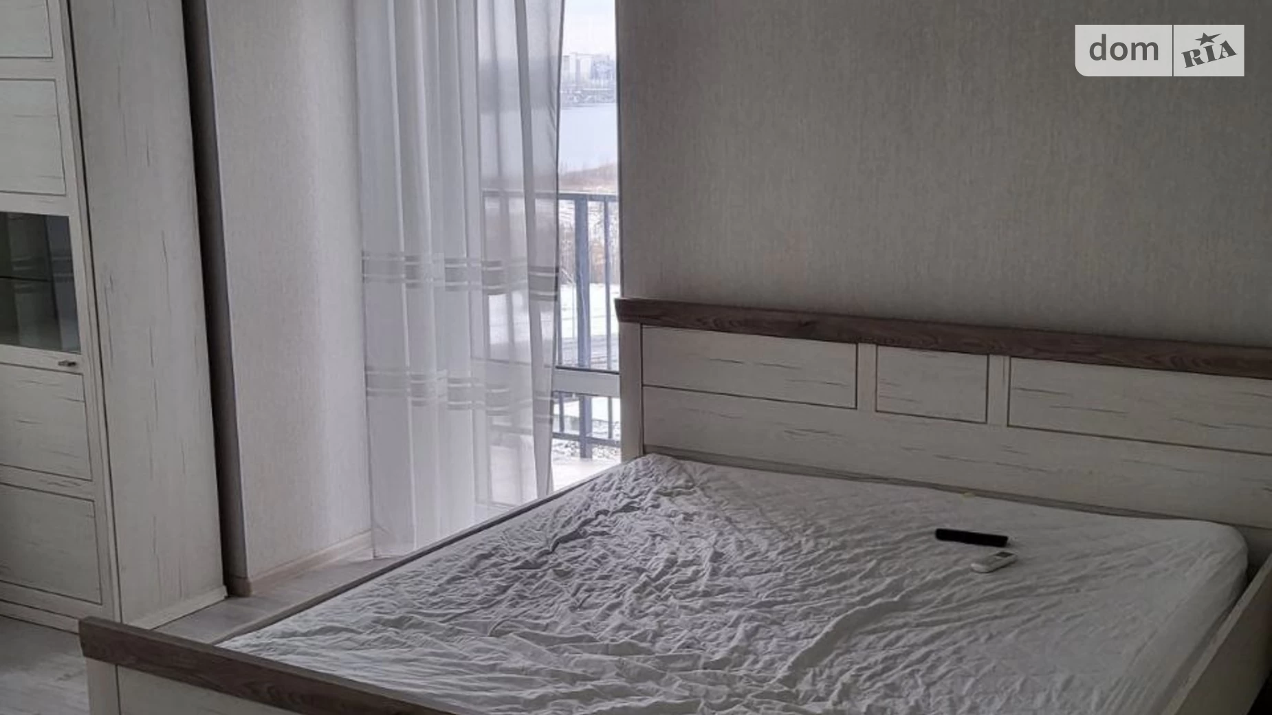 Продается 1-комнатная квартира 43 кв. м в Киеве, ул. Каменская, 128 - фото 3