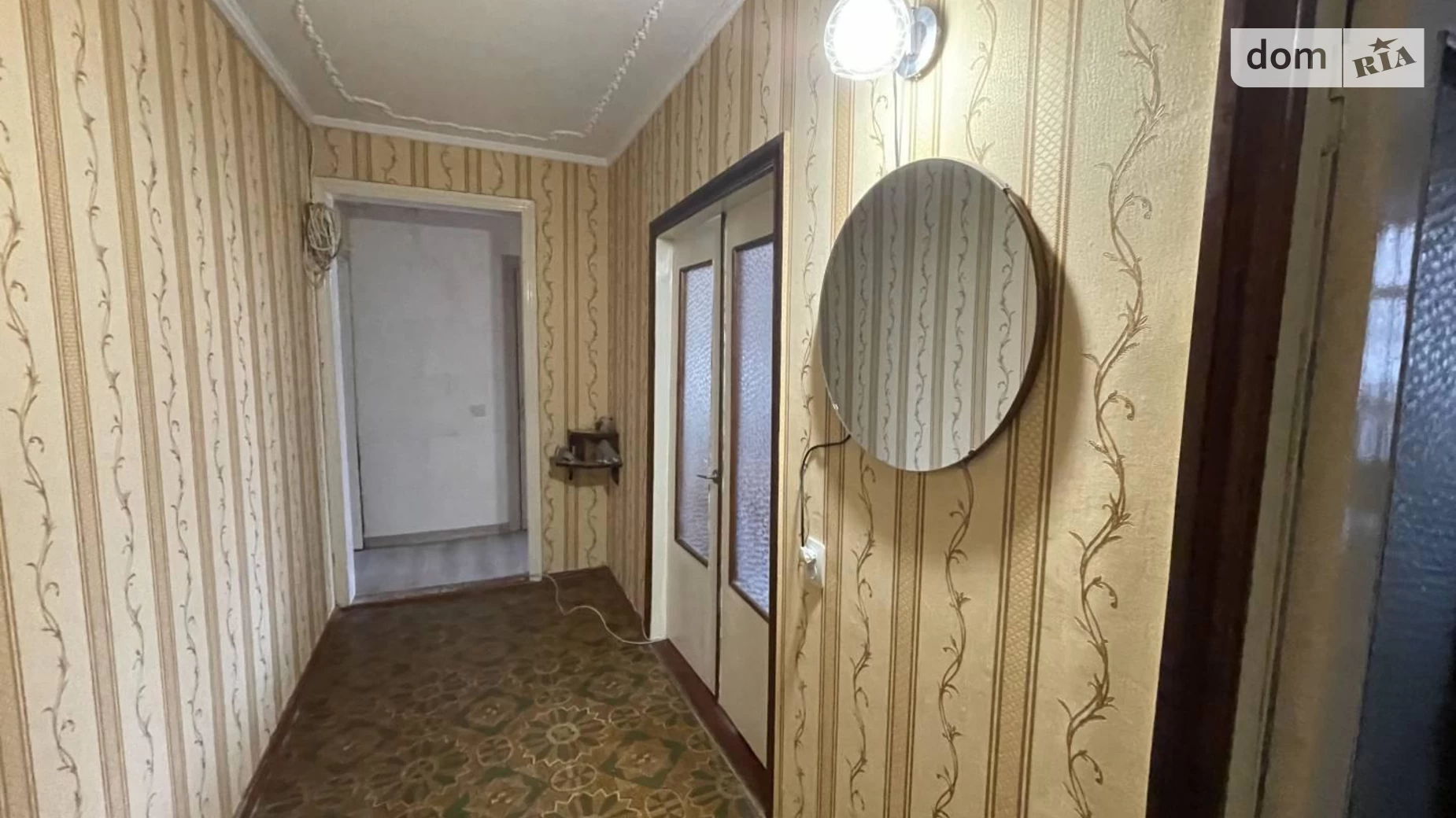 Продається 3-кімнатна квартира 65 кв. м у Одесі, вул. Люстдорфська дорога