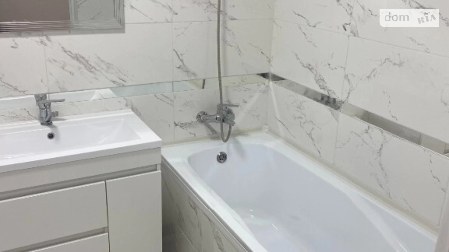 Продается 2-комнатная квартира 55 кв. м в Хмельницком, ул. Заречанская - фото 9