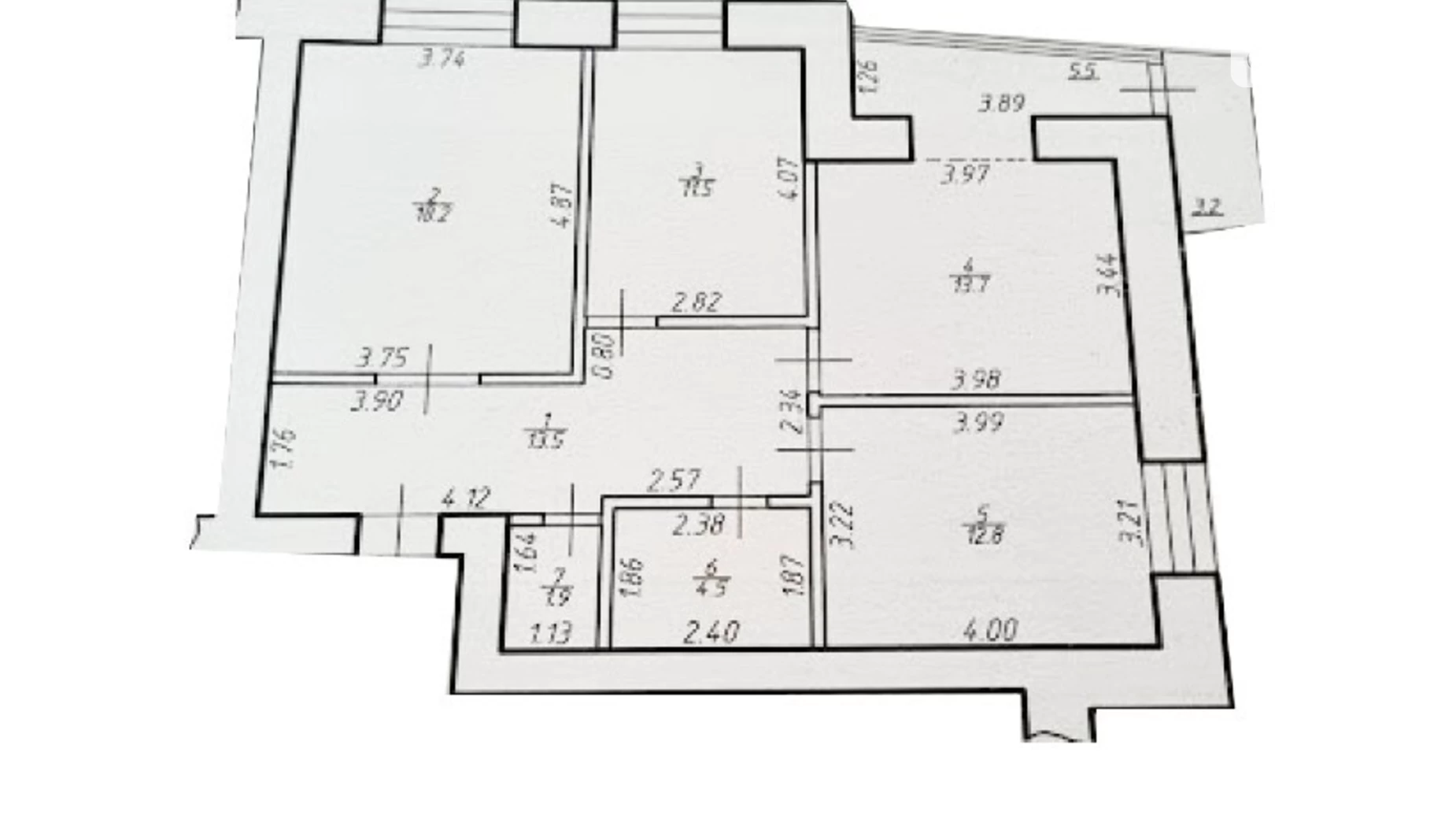 Продается 3-комнатная квартира 81.5 кв. м в Ивано-Франковске, ул. Национальной Гвардии