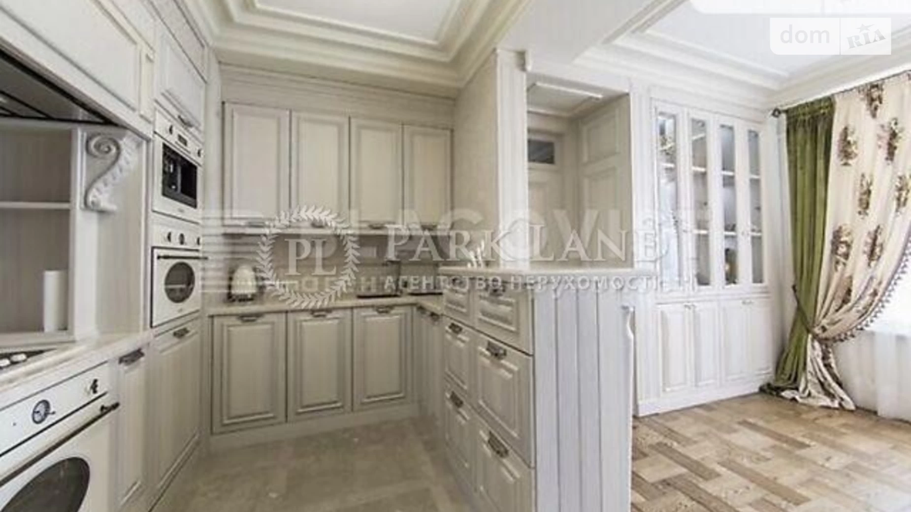 Продается 3-комнатная квартира 120 кв. м в Киеве, ул. Златоустовская, 30