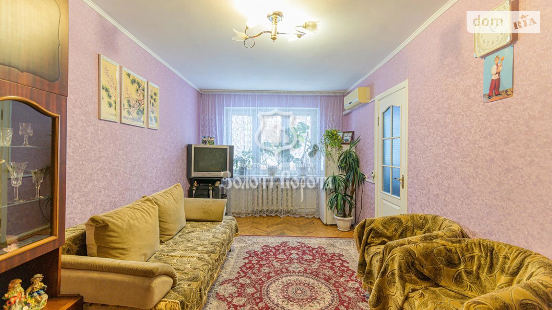 Продается 3-комнатная квартира 56 кв. м в Киеве, ул. Ушинского, 1 - фото 2