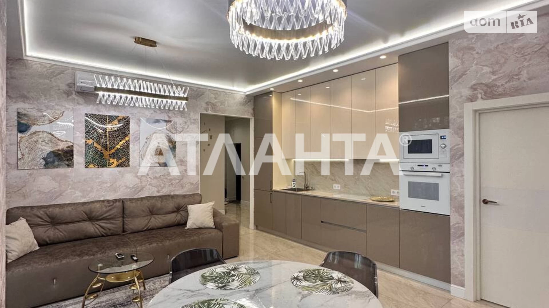 Продается 2-комнатная квартира 75 кв. м в Одессе - фото 2