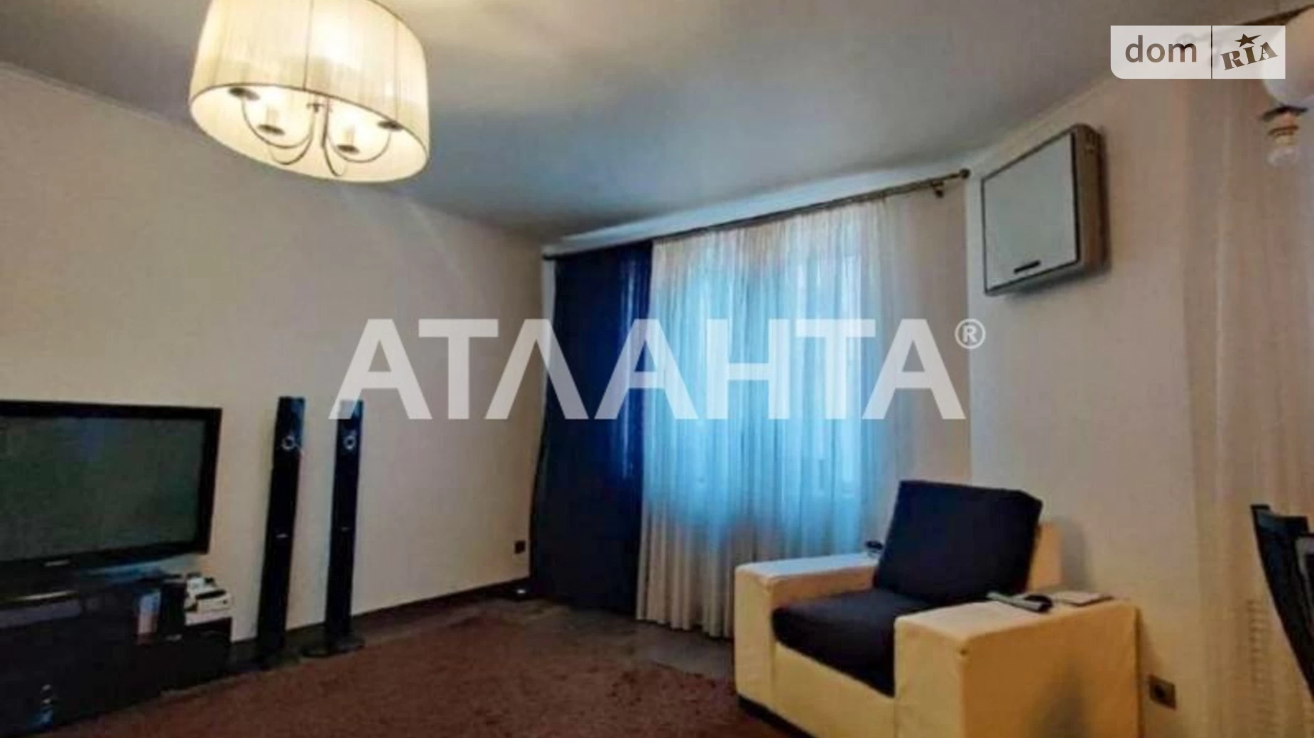 Продается 4-комнатная квартира 130 кв. м в Одессе, ул. Академика Вильямса