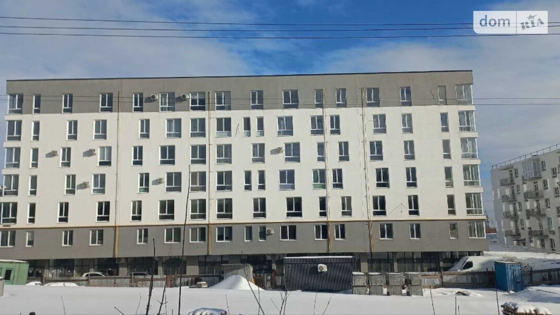 Продается 2-комнатная квартира 71 кв. м в Малехове, ул. Жовковская, 2А