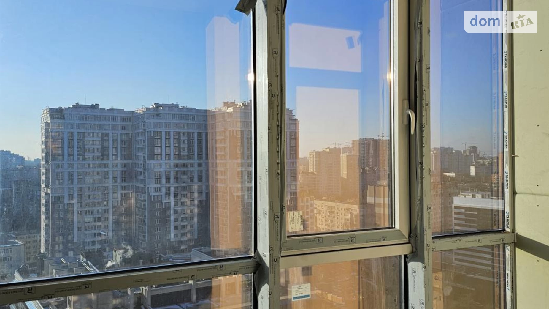 Продается 3-комнатная квартира 105 кв. м в Одессе - фото 2