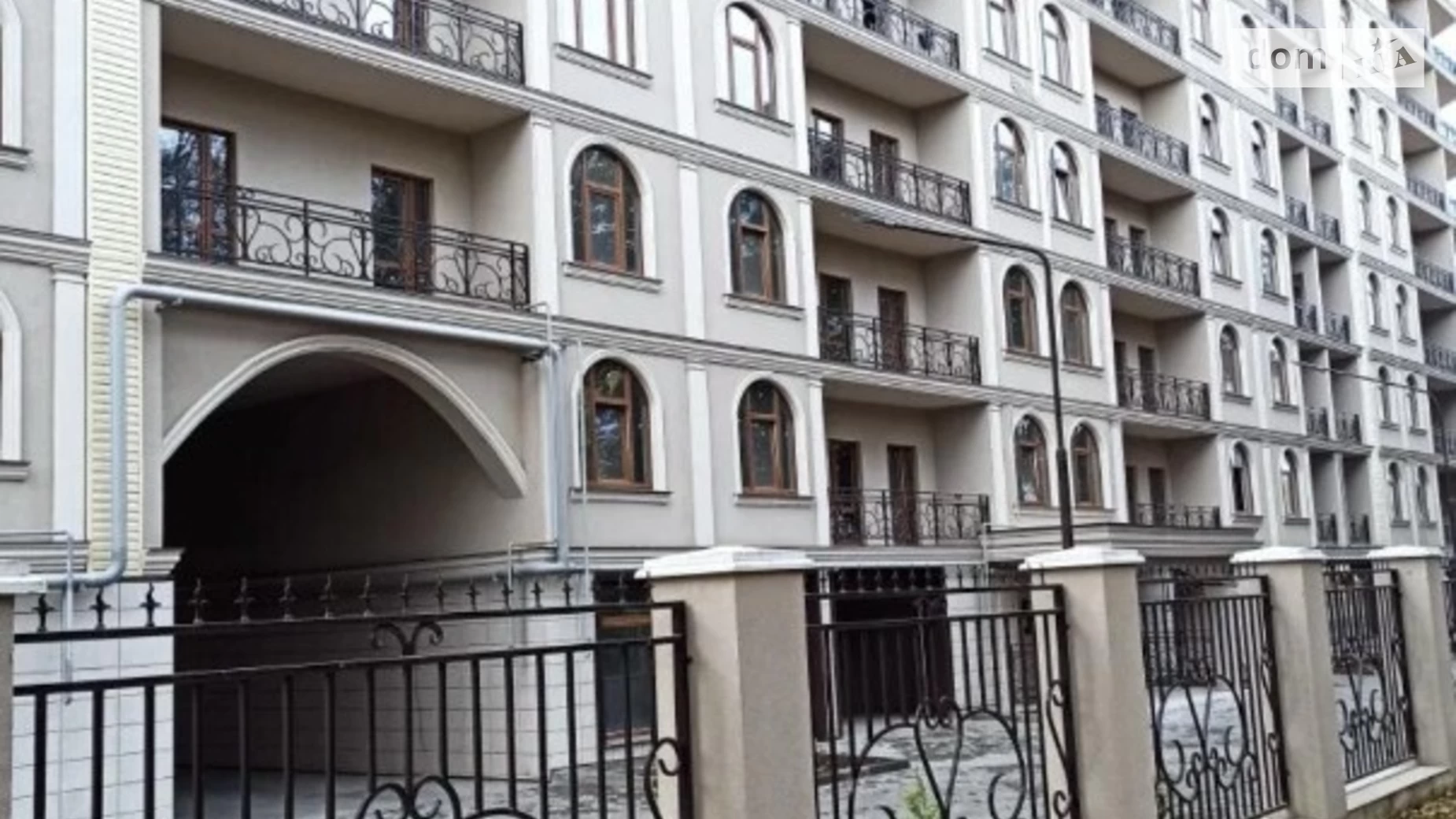 Продается 1-комнатная квартира 40 кв. м в Одессе, ул. Дача Ковалевского - фото 2
