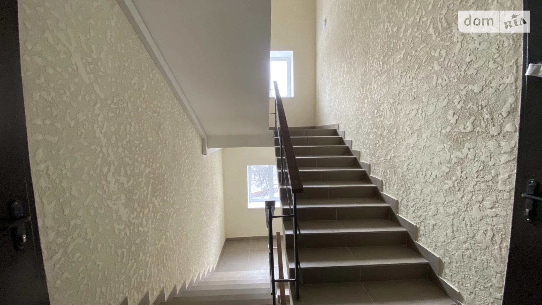 Продается 2-комнатная квартира 56.5 кв. м в Виннице, ул. Полевая, 8 - фото 3