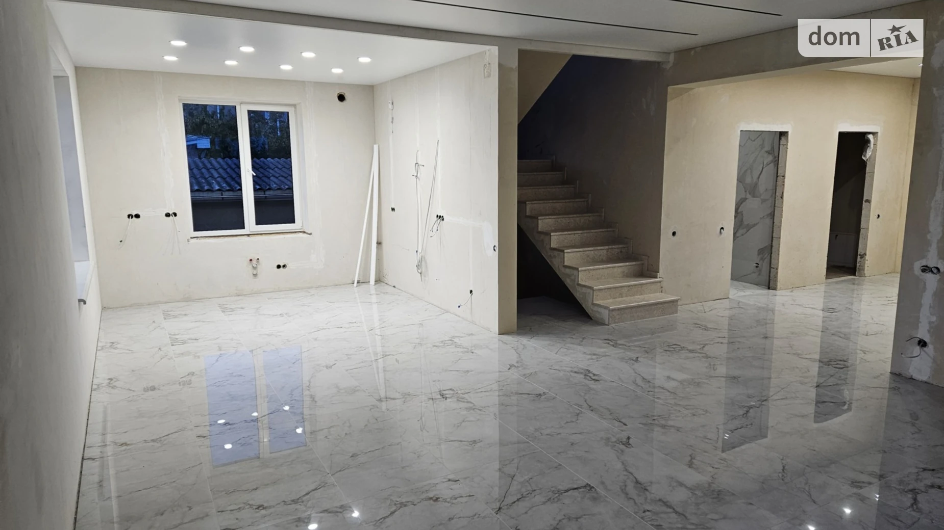 Продается дом на 2 этажа 240 кв. м с садом, цена: 459990 $ - фото 5