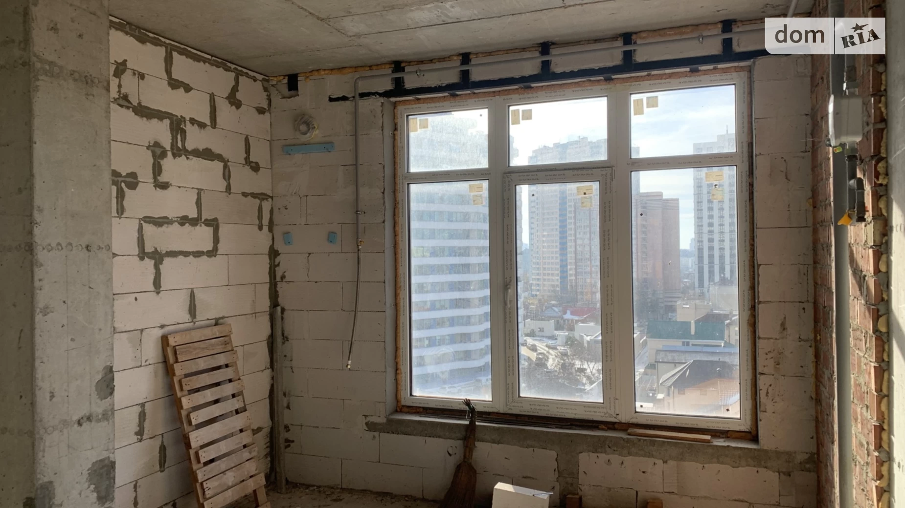 Продається 2-кімнатна квартира 116.5 кв. м у Одесі, пров. Компасний, 1А - фото 3