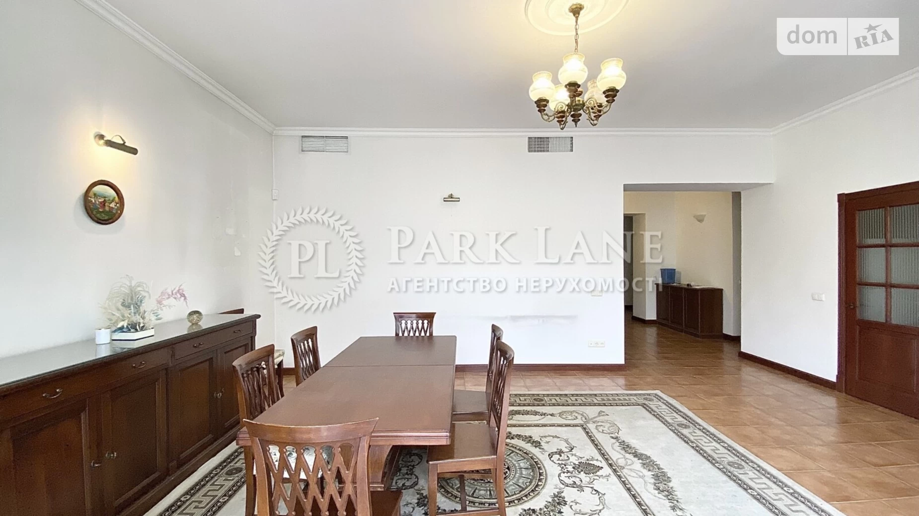 Продается дом на 3 этажа 438.3 кв. м с террасой, цена: 1000000 € - фото 5