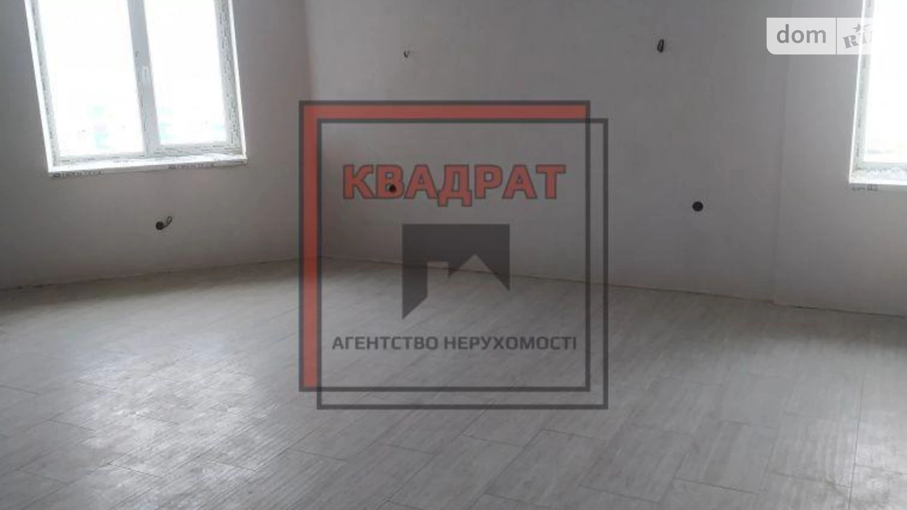 Продається 1-кімнатна квартира 61 кв. м у Полтаві, вул. Головка