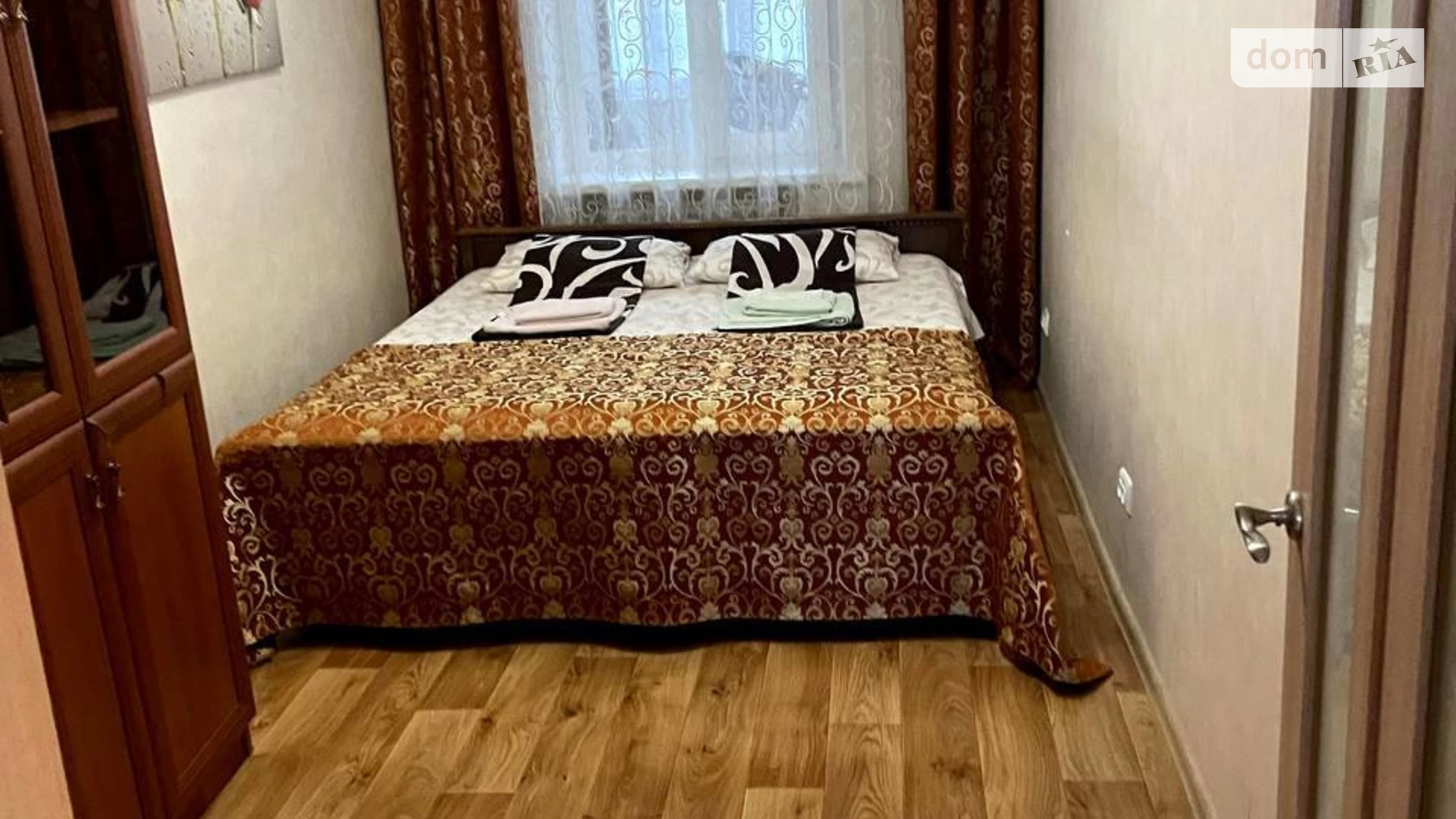 Продается 3-комнатная квартира 70 кв. м в Одессе, Фонтанская дор., 14В