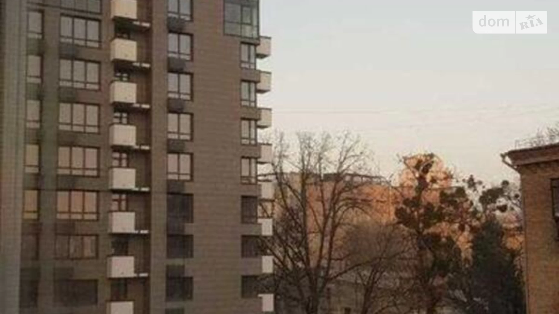 Продается 3-комнатная квартира 89 кв. м в Киеве, ул. Гоголевская, 36-40