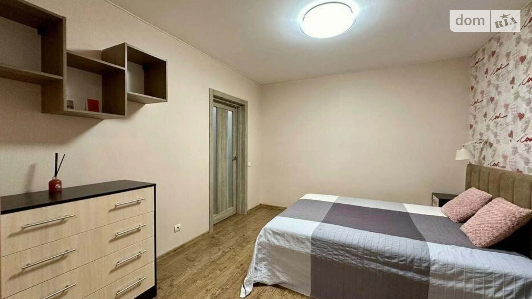 Продается 2-комнатная квартира 60 кв. м в Киеве, ул. Александра Довженко, 16А - фото 3
