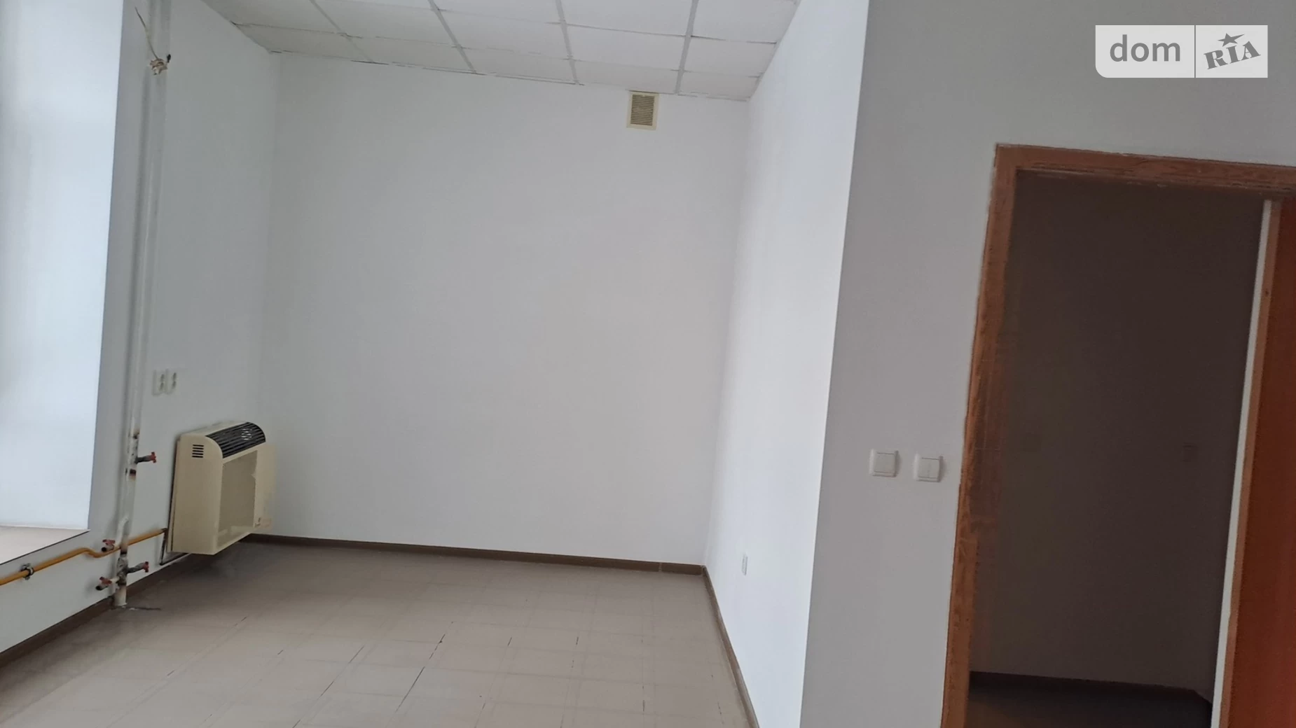 Сдается в аренду помещения свободного назначения 45.4 кв. м в 10-этажном здании, цена: 6300 грн - фото 2
