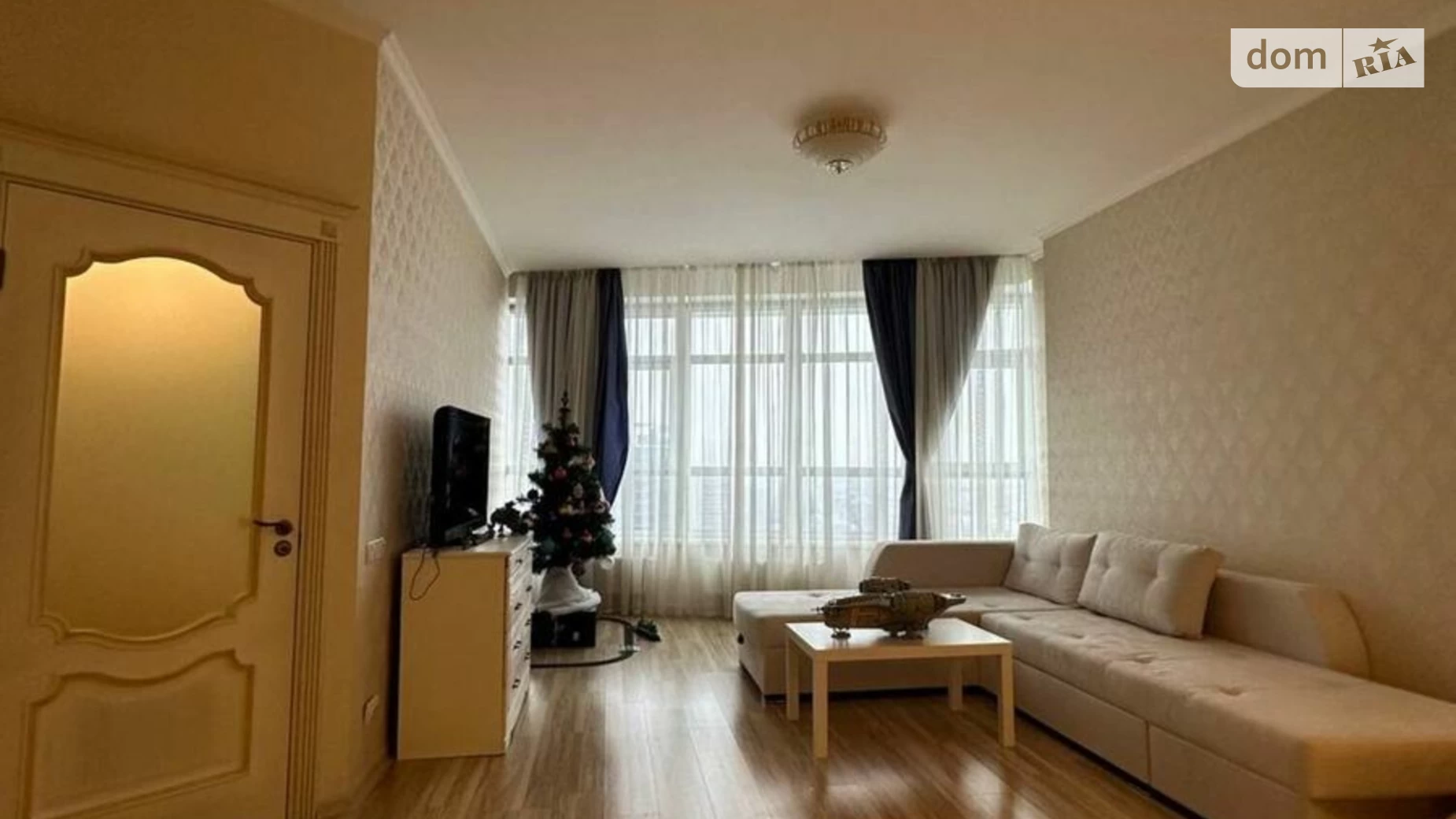 Продается 2-комнатная квартира 90 кв. м в Киеве, спуск Кловский, 7А