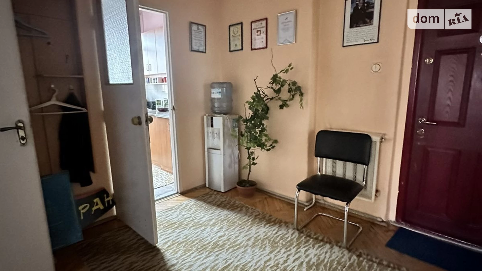Продається 3-кімнатна квартира 77.5 кв. м у Мукачеві, центр - фото 4