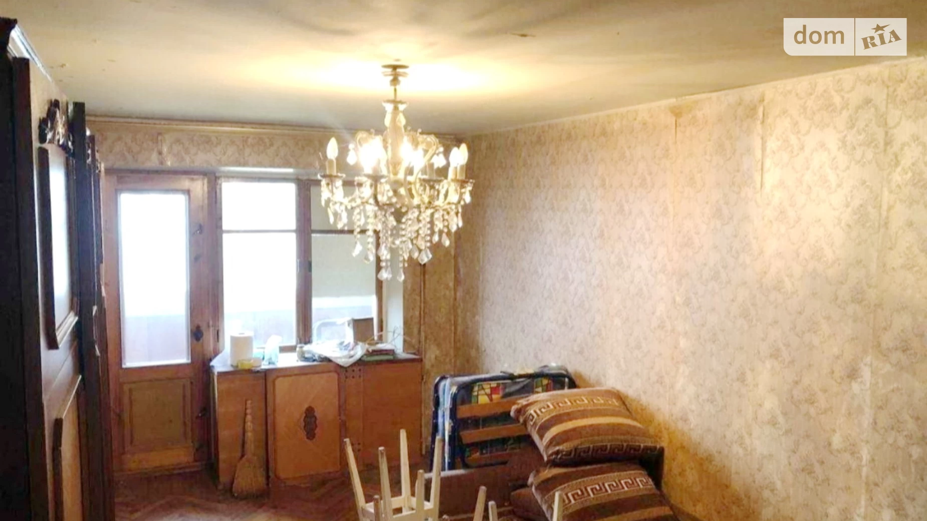 Продається 1-кімнатна квартира 32 кв. м у Одесі, вул. Маршала Малиновського, 9