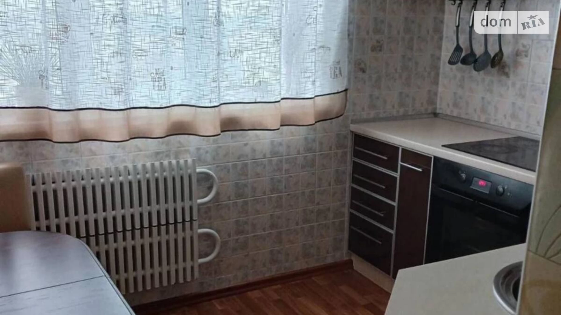 Продается 2-комнатная квартира 50 кв. м в Харькове, ул. Амосова, 11А