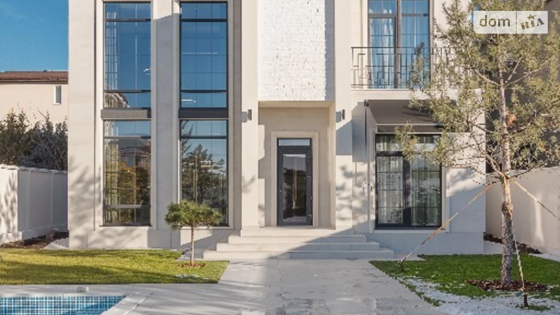 Продается дом на 2 этажа 300 кв. м с мансардой, цена: 1100000 $ - фото 2