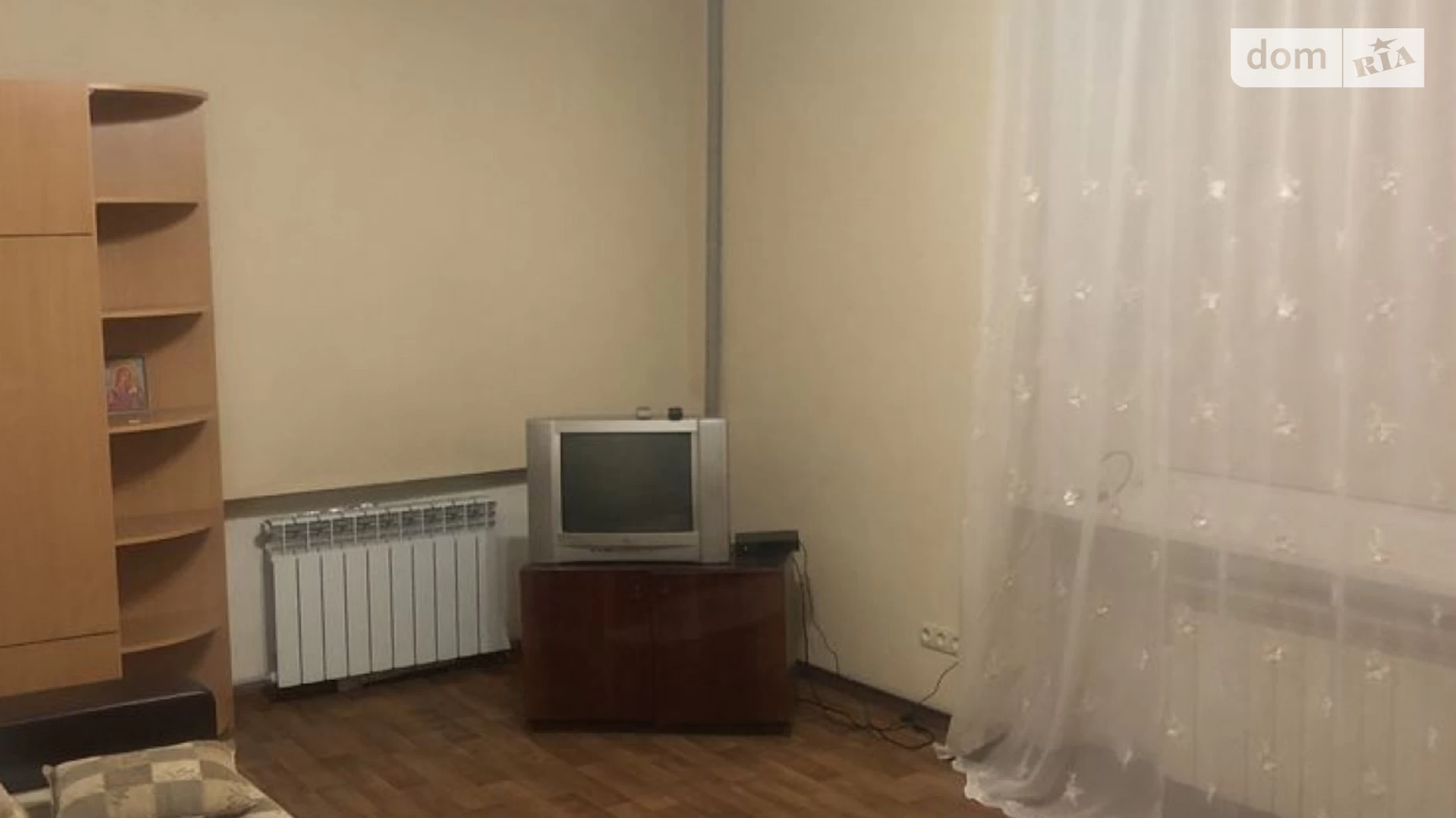 Продается 3-комнатная квартира 72 кв. м в Днепре, ул. Детальстроевская(Саранская)
