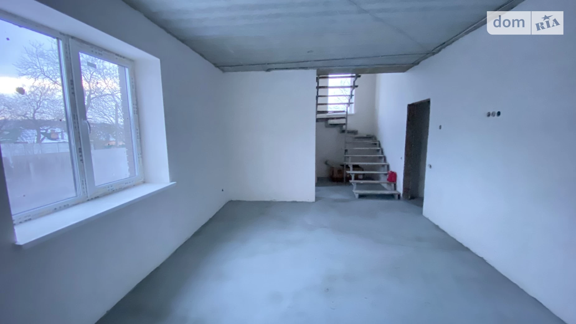 Продается дом на 2 этажа 118 кв. м с верандой, цена: 80000 $ - фото 2