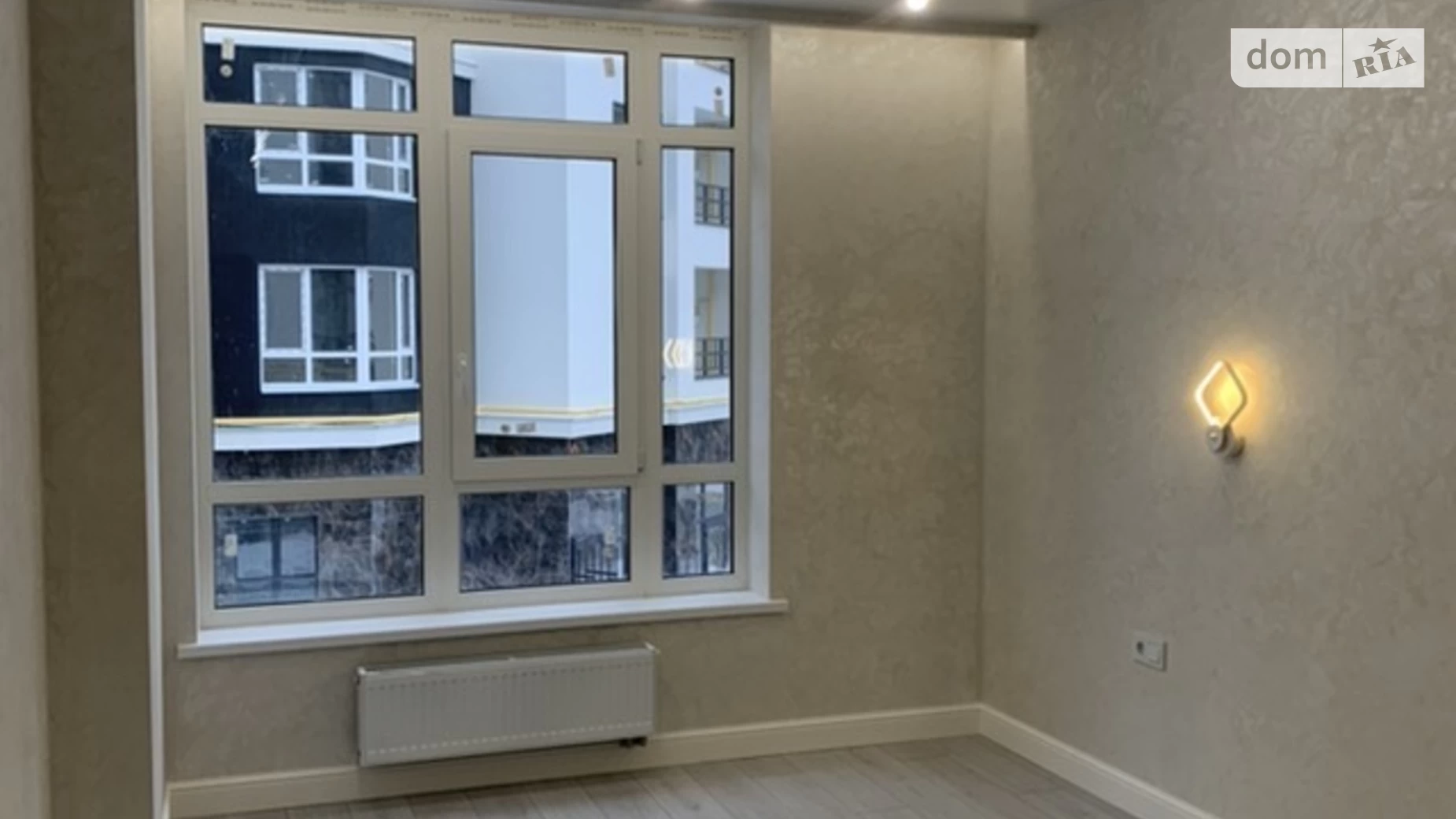 Продается 1-комнатная квартира 40 кв. м в Ирпене, ул. Достоевского