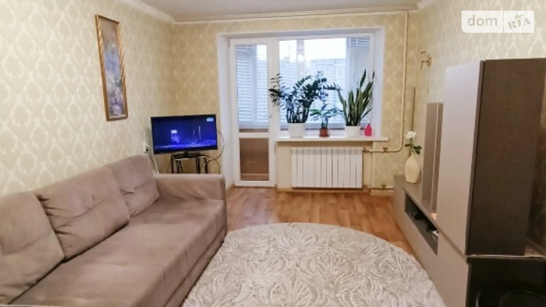 Продается 1-комнатная квартира 32.7 кв. м в Днепре, просп. Слобожанский, 125