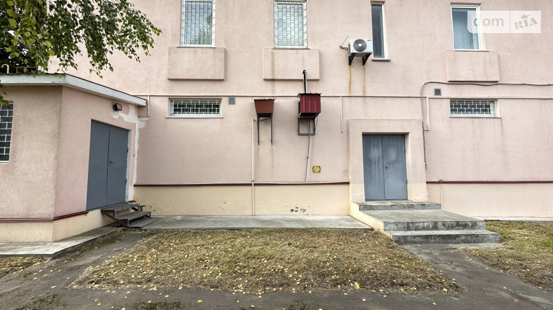 Продается помещения свободного назначения 542 кв. м в 3-этажном здании, цена: 599000 $ - фото 3